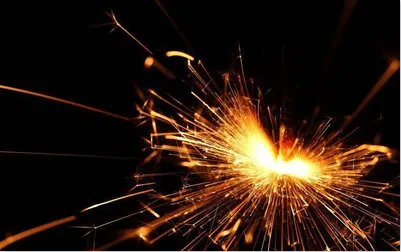 永磁變頻空壓機(jī)的挑選原則(圖2) 永磁變頻空壓機(jī)的挑選原則(圖2)